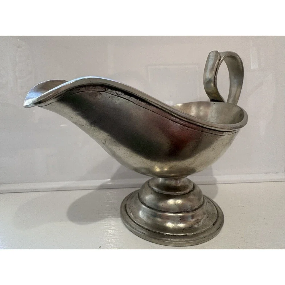 MATCH Italian made Pewter Gravy Boat $273.‎ Medium size - Excellent condition